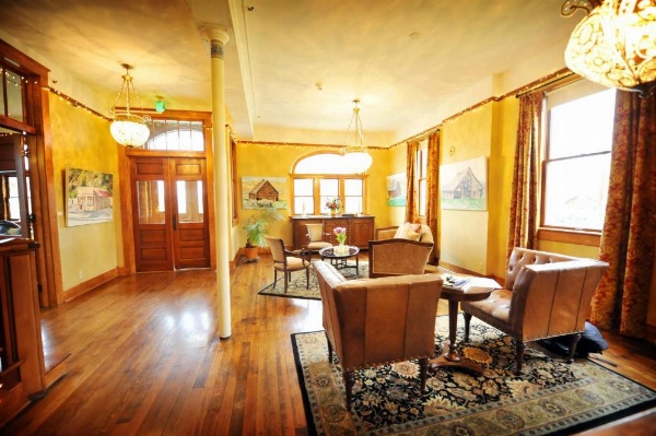 Balch Hotel image 9